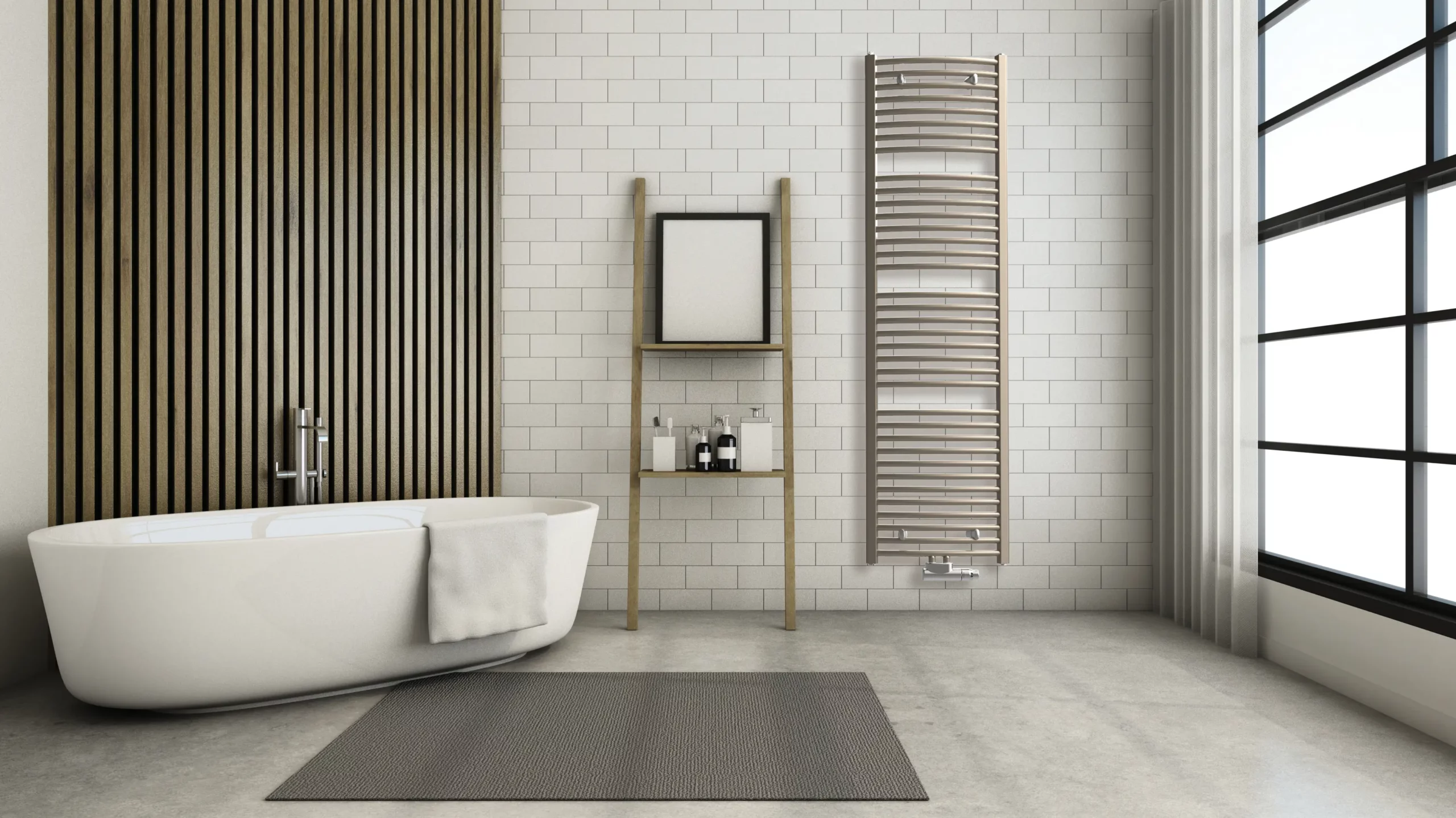 Bad mit freistehender Wanne und gebogenem Heizkörper. Salle de bain avec baignoire et radiateur courbé.